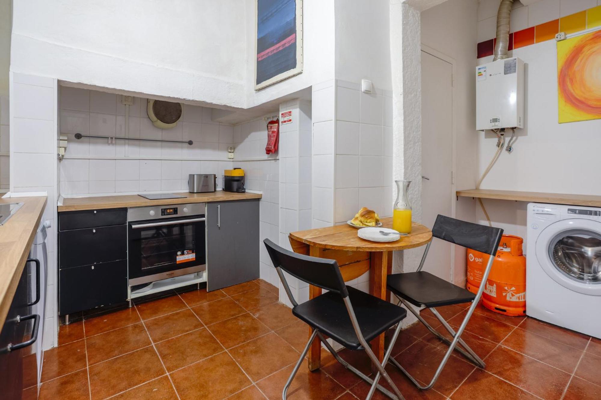 Lovely Apt In Bairro Alto Lisboa Екстериор снимка
